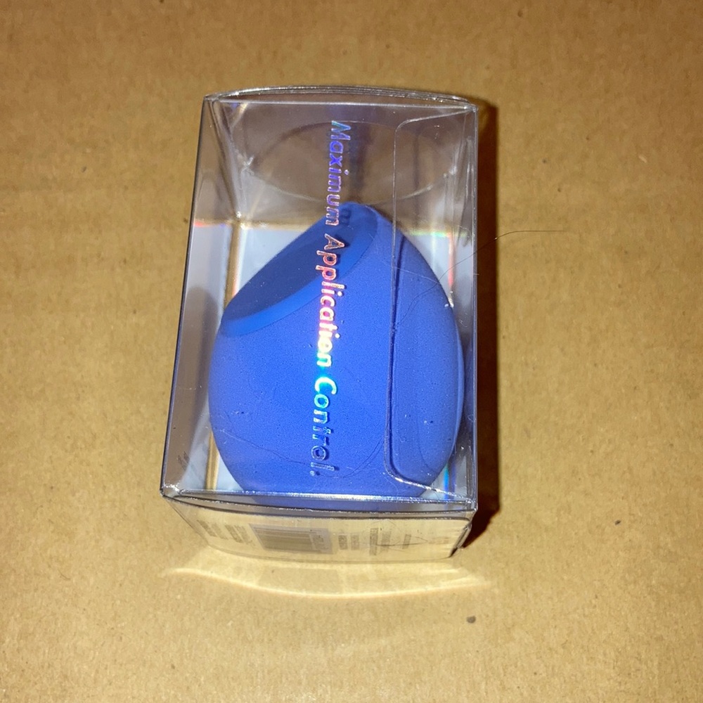 Blending Sponge - Picture 2 of 5